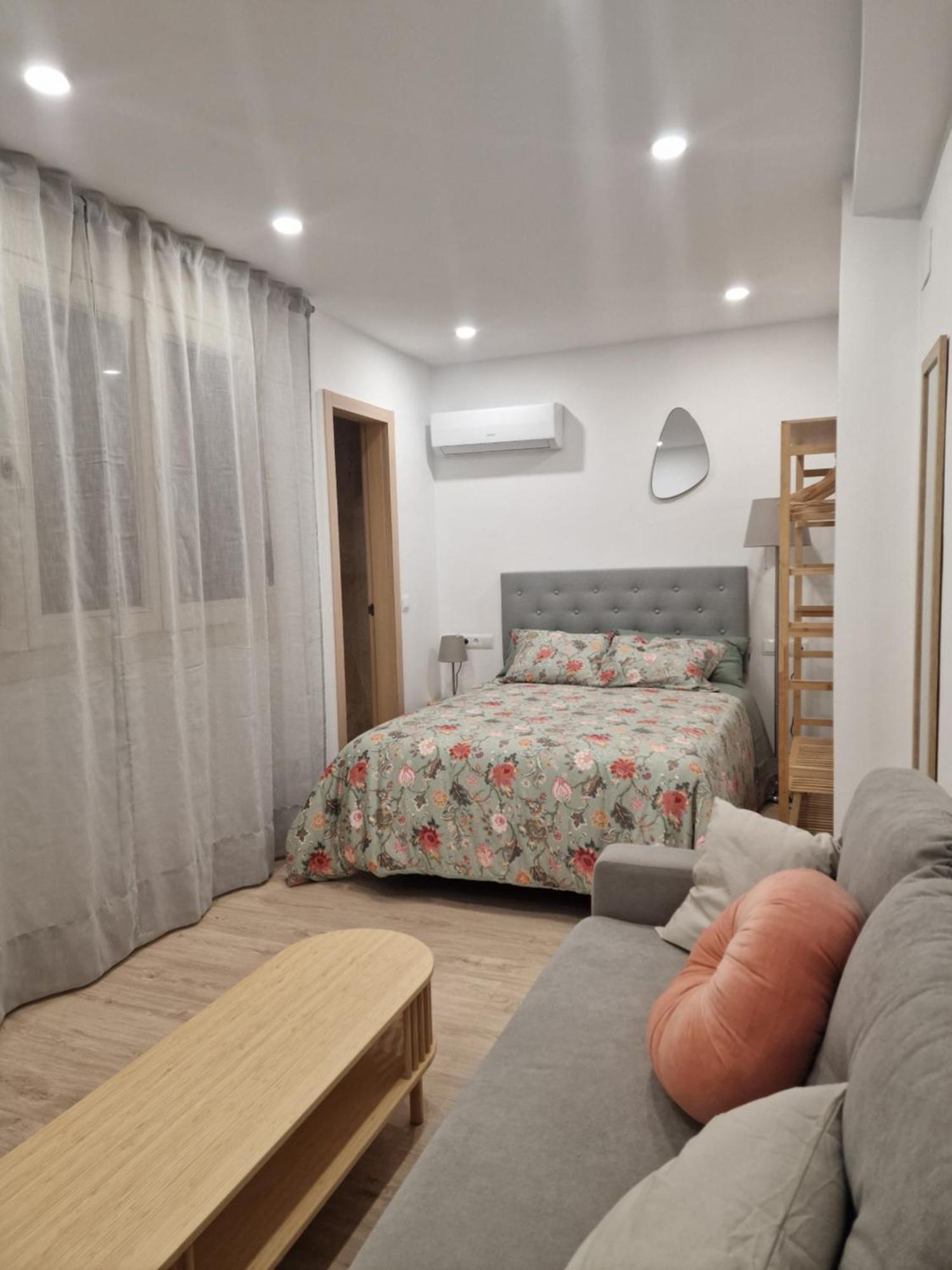 Apartmentsnoa Малага Екстер'єр фото